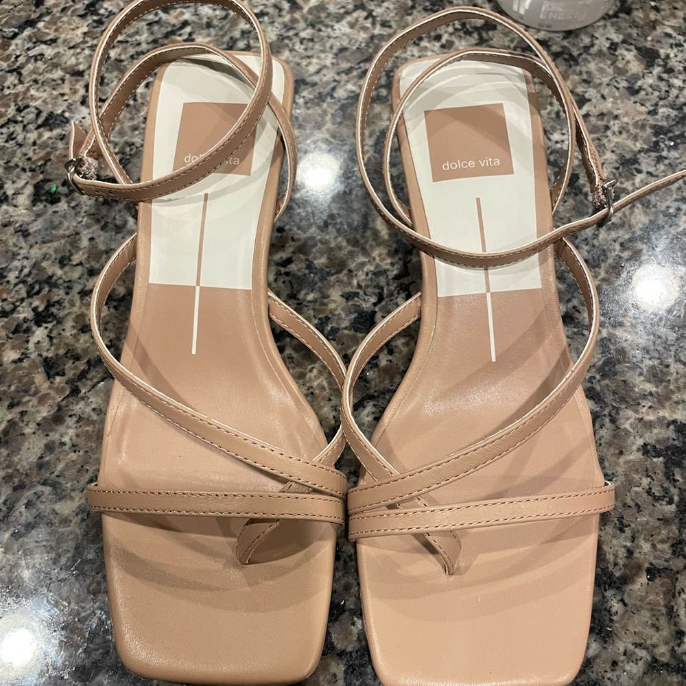 Dolce Vita Women's Beige Strappy Sandals